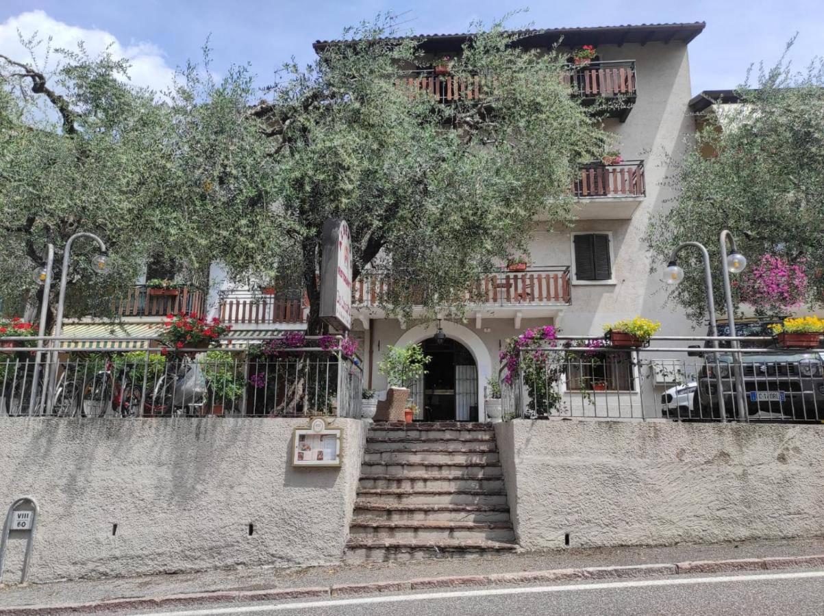 טנו Albergo Stella D'Italia מראה חיצוני תמונה